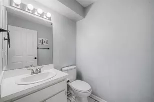 1249 Big Sky Dr, Wesley Chapel, FL 33543 - Photo 32
