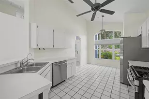1249 Big Sky Dr, Wesley Chapel, FL 33543 - Photo 16