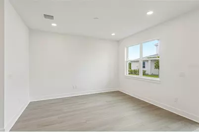 31844 Clover Fin Court, Wesley Chapel, FL 33545 - Photo 18