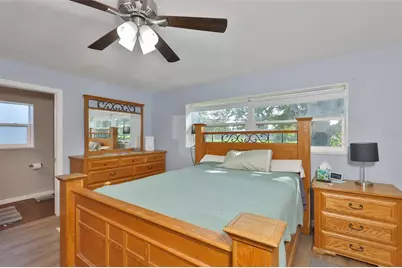 2335 Surrey Lane, Clearwater, FL 33763 - Photo 28