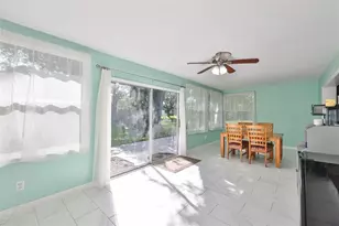 2335 Surrey Ln, Clearwater, FL 33763 - Photo 18