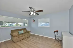 2335 Surrey Ln, Clearwater, FL 33763 - Photo 24