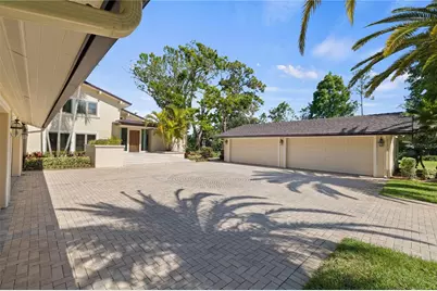 6305 Burning Tree Drive, Seminole, FL 33777 - Photo 8