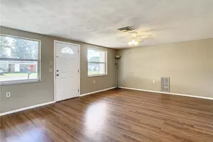 5319 Drift Tide Dr, New Port Richey, FL 34652 - Photo 2