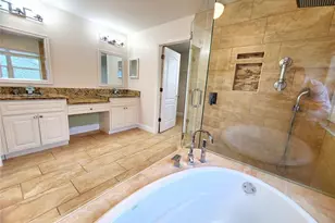 25644 Frith St, Land O Lakes, FL 34639 - Photo 30
