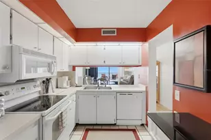 6372 Palma Del Mar Blvd S, Saint Petersburg, FL 33715 - Photo 10