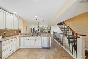 637 Pinellas Bayway, Tierra Verde, FL 33715 - Photo 22