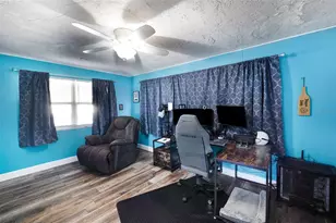 2561 Blackwood Cir, Clearwater, FL 33763 - Photo 12