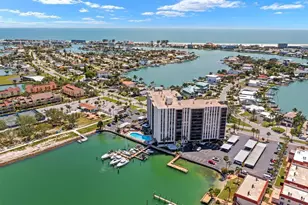 10355 Paradise Blvd, Treasure Island, FL 33706 - Photo 22