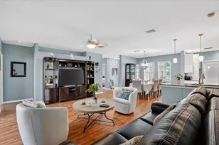 707 Cypress Park Ave, Tarpon Springs, FL 34689 - Photo 14