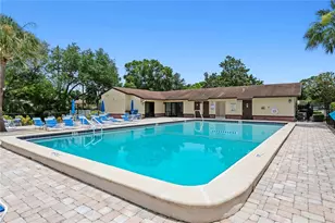 501 East Bay Dr, Largo, FL 33770 - Photo 4