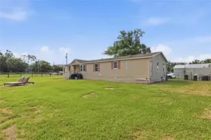 28651 Tupper Rd, Wesley Chapel, FL 33545 - Photo 26