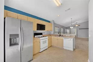 11102 Robin Lake Ct, Riverview, FL 33569 - Photo 14
