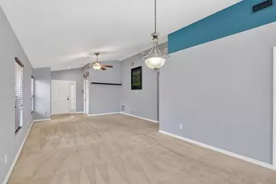 11102 Robin Lake Court, Riverview, FL 33569 - Photo 10
