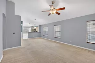 11102 Robin Lake Ct, Riverview, FL 33569 - Photo 8