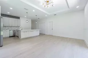 12690 N Central Ave, Tampa, FL 33612 - Photo 10