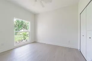 12690 N Central Ave, Tampa, FL 33612 - Photo 22