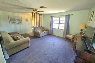 6402 Covewood Dr, Spring Hill, FL 34609 - Photo 4