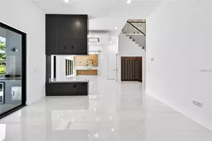 4426 W Euclid Ave, Tampa, FL 33629 - Photo 8