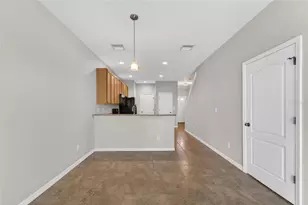 5028 White Sanderling Ct, Tampa, FL 33619 - Photo 14
