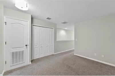 5028 White Sanderling Court, Tampa, FL 33619 - Photo 32