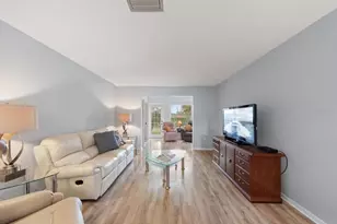 1668 S Lake Ave, Clearwater, FL 33756 - Photo 10