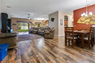 2818 Whitney St, Lakeland, FL 33813 - Photo 2