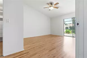5515 Salem Square Dr S, Palm Harbor, FL 34685 - Photo 12
