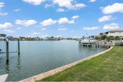 7962 9th Avenue S, Saint Petersburg, FL 33707 - Photo 26
