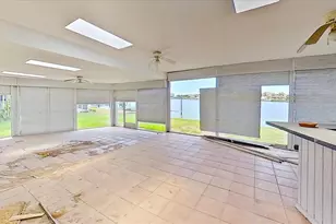 7962 9th Ave S, Saint Petersburg, FL 33707 - Photo 24
