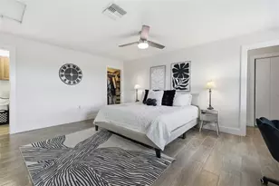9910 Peninsular Dr, Gibsonton, FL 33534 - Photo 20