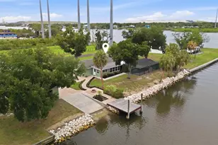 9910 Peninsular Dr, Gibsonton, FL 33534 - Photo 60