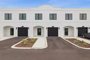 4369 Cambio Gdns Ct, Tampa, FL 33610 - Photo 2