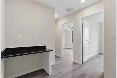 4369 Cambio Gardens Court, Tampa, FL 33610 - Photo 20