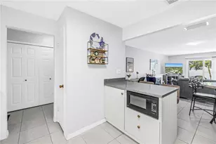 701 Poinsettia Rd, Belleair, FL 33756 - Photo 14