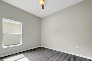 5020 Finders Ct, Tampa, FL 33617 - Photo 18
