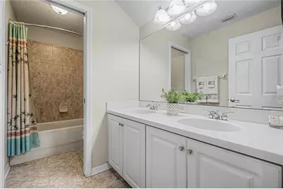 8711 Preston Woods Court, Land O Lakes, FL 34638 - Photo 18