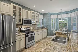 8711 Preston Woods Ct, Land O Lakes, FL 34638 - Photo 12