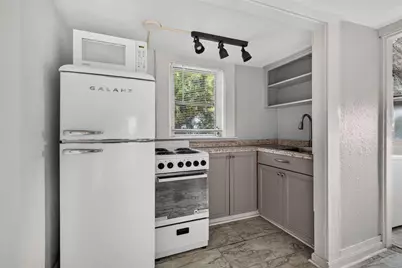 860 12th Avenue N, Saint Petersburg, FL 33701 - Photo 10