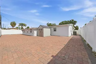 6033 Ambassador Dr, Tampa, FL 33615 - Photo 38
