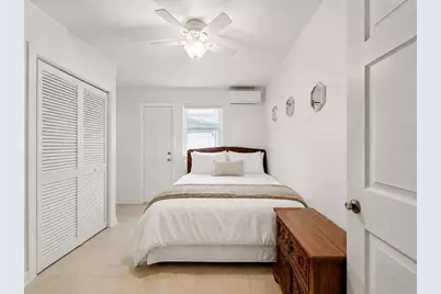 6033 Ambassador Drive, Tampa, FL 33615 - Photo 16