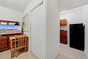 6033 Ambassador Dr, Tampa, FL 33615 - Photo 30