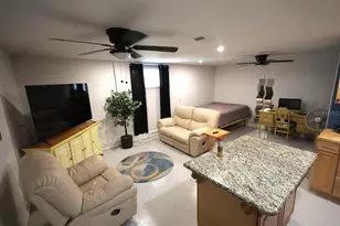 915 Dempsey St, Clearwater, FL 33756 - Photo 16