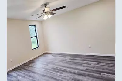 4371 Cambio Gardens Court, Tampa, FL 33610 - Photo 6