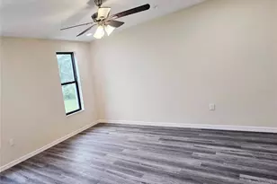 4371 Cambio Gdns Ct, Tampa, FL 33610 - Photo 6