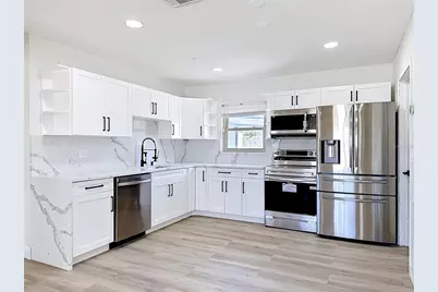 7505 W Ellicott Street, Tampa, FL 33615 - Photo 2