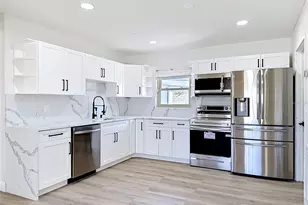 7505 W Ellicott St, Tampa, FL 33615 - Photo 2