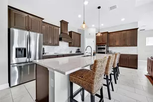 12862 Carmela Cir W, San Antonio, FL 33576 - Photo 10
