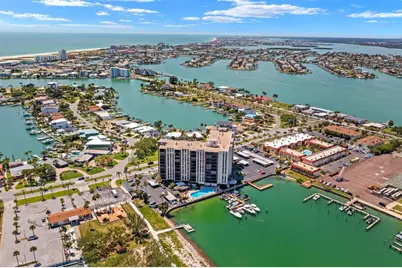 10355 Paradise Boulevard #812, Treasure Island, FL 33706 - Photo 22