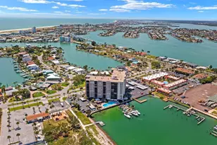 10355 Paradise Blvd, Treasure Island, FL 33706 - Photo 22